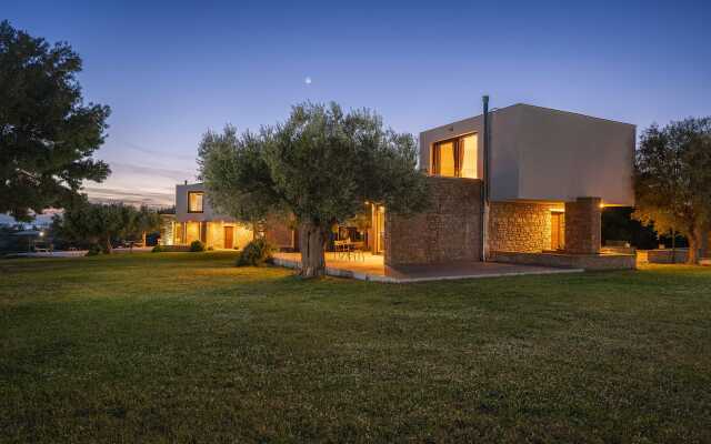 Sea La Vie Retreat Villas