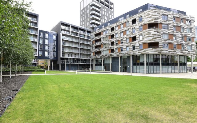 Docklands Delux Apartment