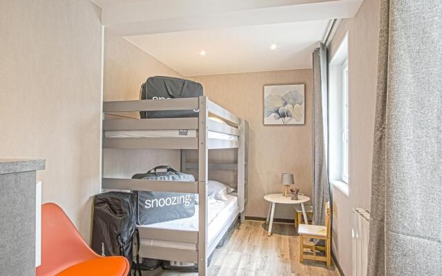 Modern apartment in Bayeux near Tapestry Museum