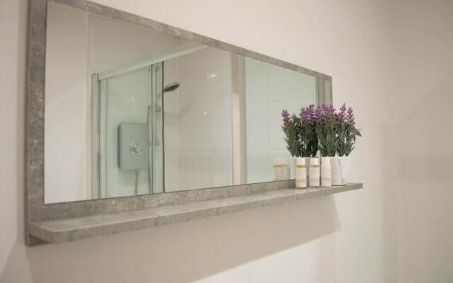 Bedford Road Garden Apartment