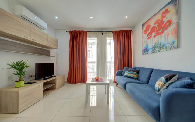 Sliema Ferries 2-bedroom Apt with views