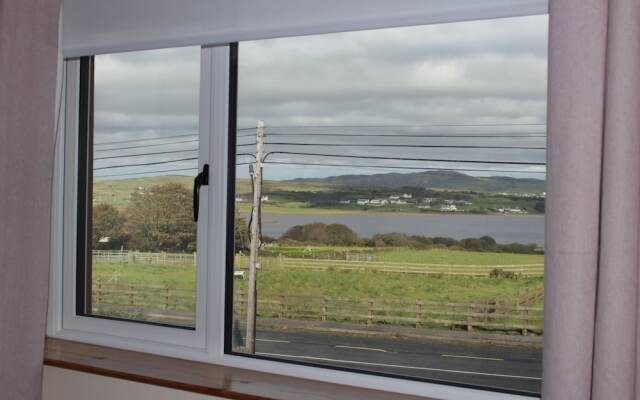 Madra Rua Organic Accommodation