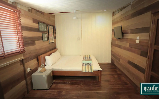 Suneta Hostel Chiangkhan