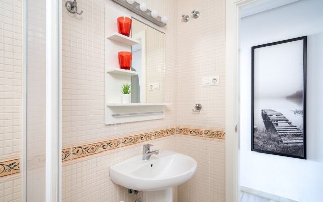 Wonderful Apartment in Mijas Golf Ref 104