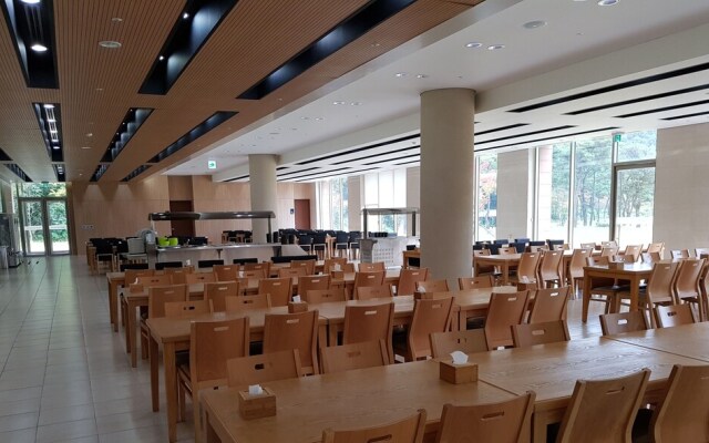 Athlete's Temporary Lodge