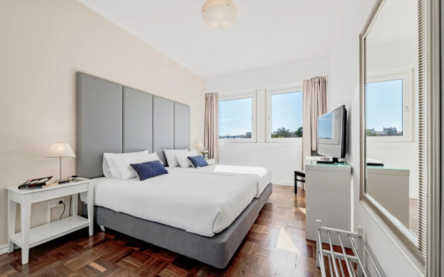 Lisboa Central Park Hotel Suites & Studios