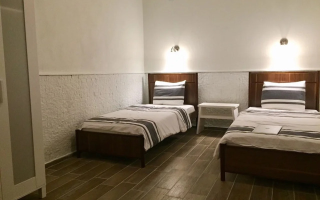 Attalos Suites Hotel