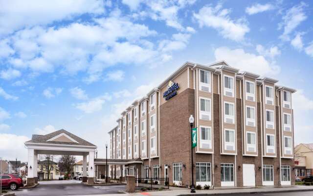 Microtel by Wyndham Penn Yan Finger Lakes Region