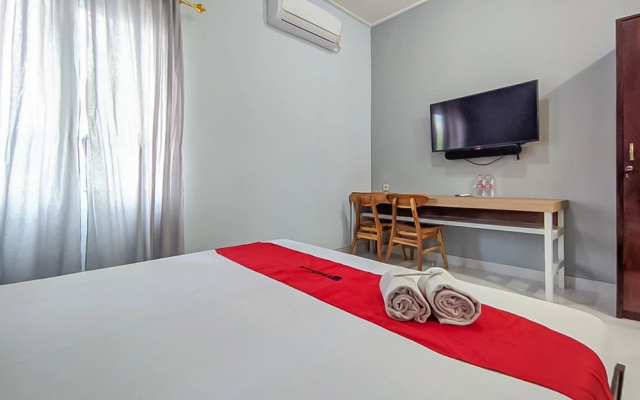 RedDoorz near Universitas Jenderal Soedirman 4 – Guest Rooms – Purwokerto