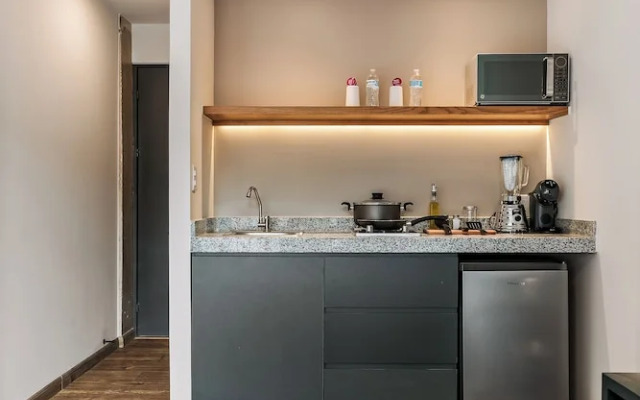 Primavera By Homirent