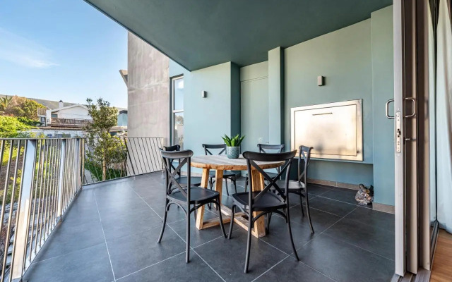 17 Marine - 3Bedroom Sea-Facing Apt101