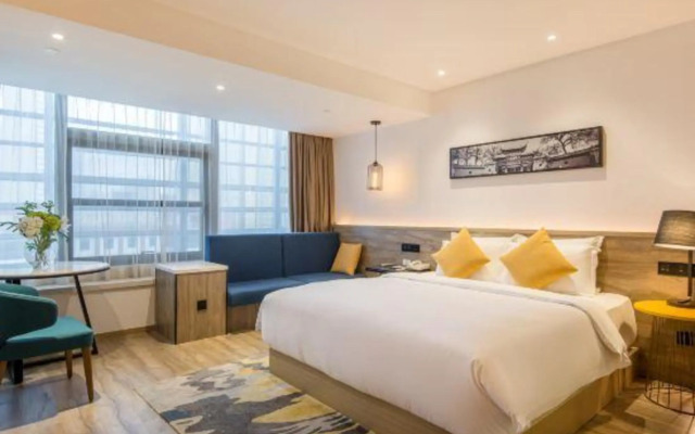 Auraya by Suning Nanjing Hexi