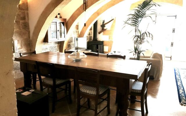 Panoramic Farmhouse