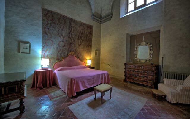 Castello di Montegufoni
