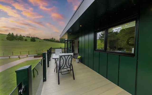 Secret Waterside Lodges in Worcestershire