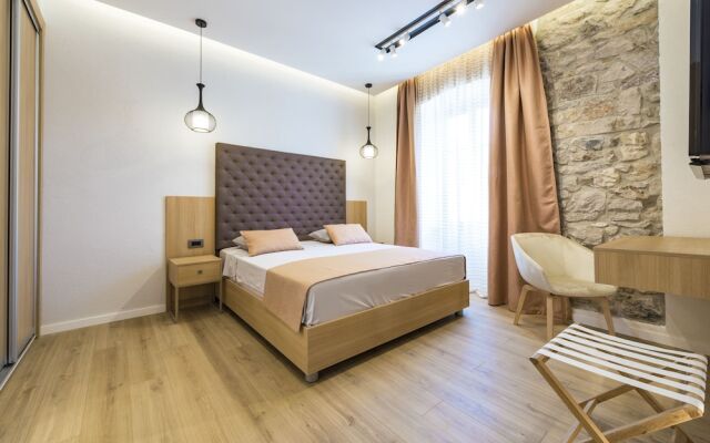 Casa Antika Suites