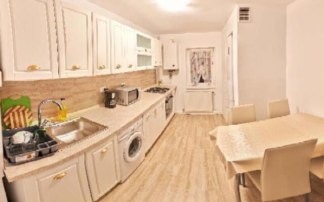 Apartament 2 camere cu loc de parcare