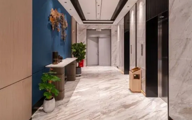 Hequn Hotel