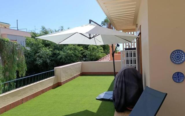 Luxury Penthouse, 50m2 terrace, downtown