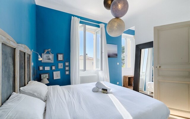 Charming Modern and Comfortable Villa-pool