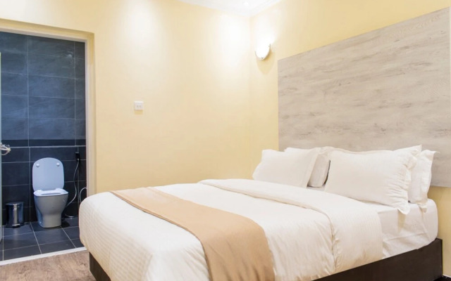 Zebu Lodge And Luxury Hotel