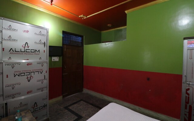 Sri Sai Guru Comforts By OYO Rooms