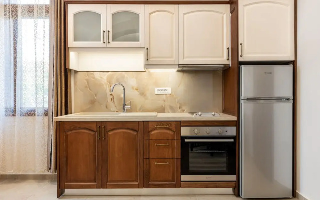 The Owl House Near Chania City Centre