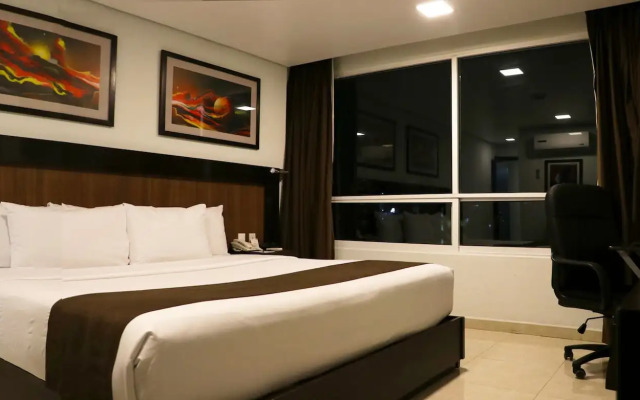 Hotel & Suites PF
