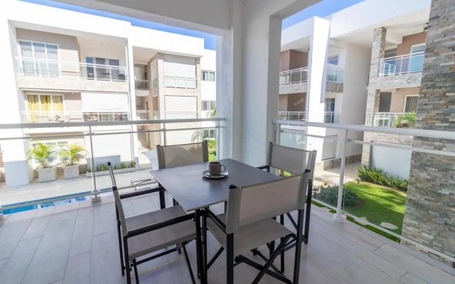 Modern 2-br Apartment in Paseo del Mar - Bavaro