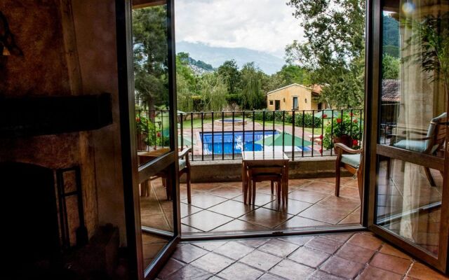 Filadelfia Coffee Resort & Tours