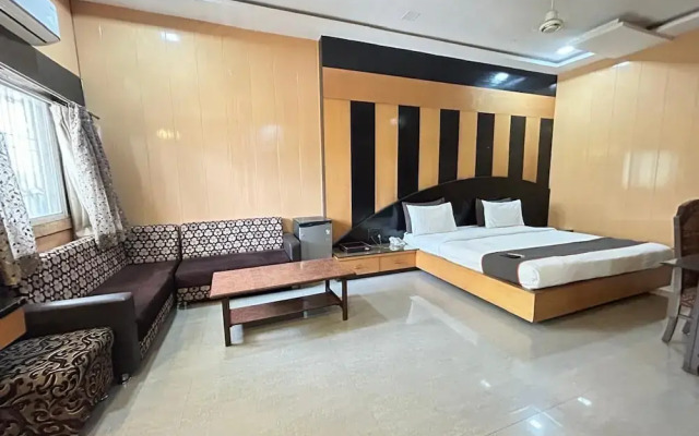 Hotel Rahul Palace by OYO Rooms