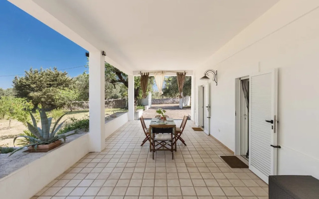 3937 Villa Irene by Barbarhouse