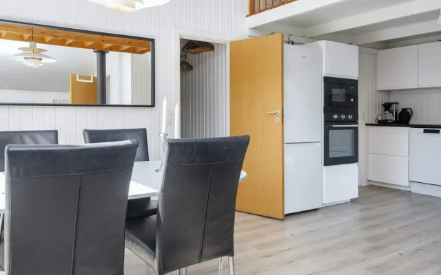 4 Person Holiday Home in Hemmet