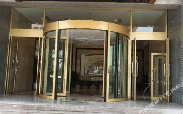 Huaxi Garden Hotel (Qingdao Liuting Airport)