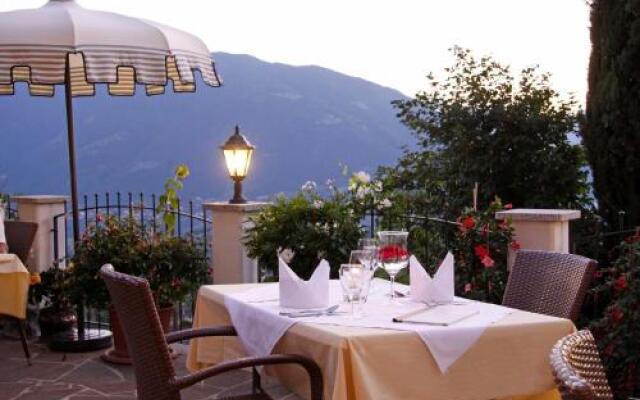 Hotel Alpenrose