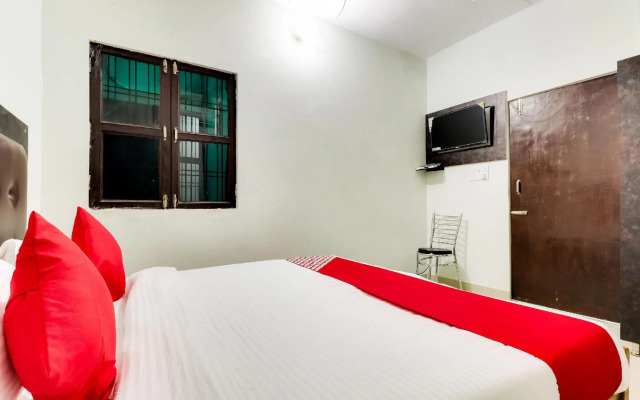 OYO 45285 Hotel Ganpati