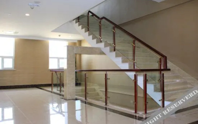 Panjin Jingang Business Hotel