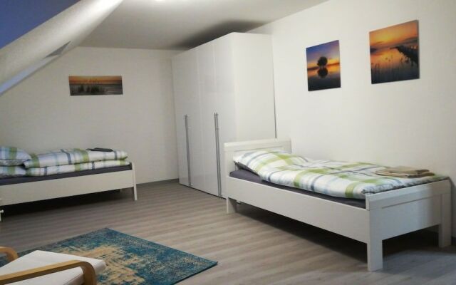 Apartment 28OM
