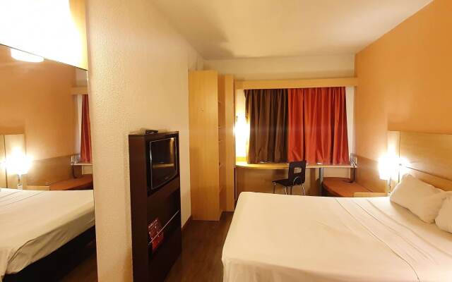 Ibis Manaus Distrito Industrial