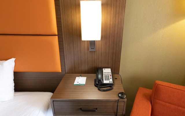 Quality Inn Salinas City Center Area