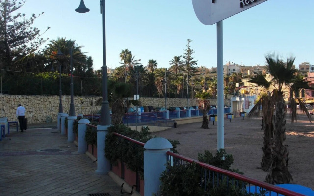 Apartment With Pool Near Beach In St Julians