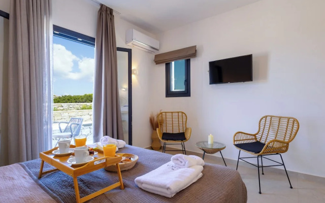 Cezaria Naxos Hotel