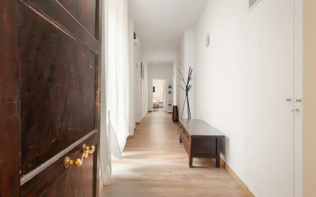 Vatican Beautiful 2Br Apartment With Terrace