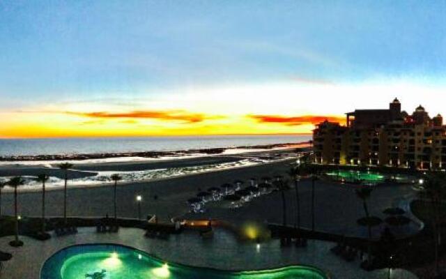 Sea-esta Condo On The Beach