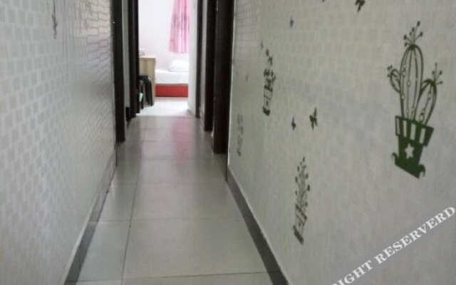 Xiangyang Hostel