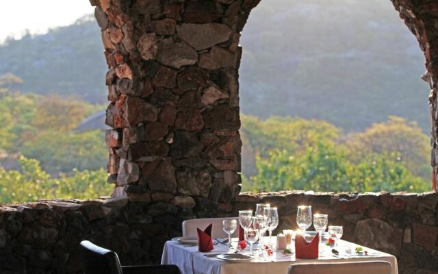 Eagle Tented Lodge & Spa Etosha