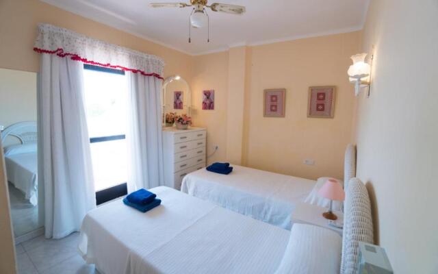 Capistrano Playa 512 Menyber