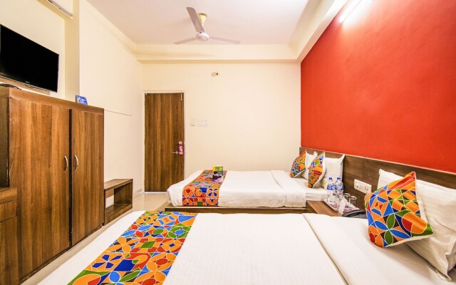Kumars Hotel by OYO Rooms