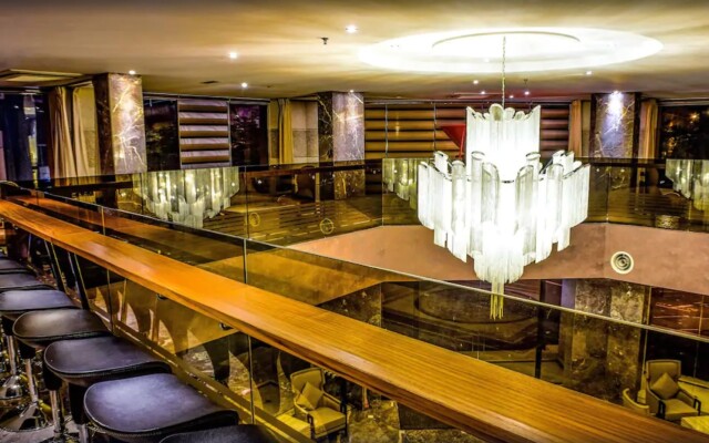 Moty Hotel