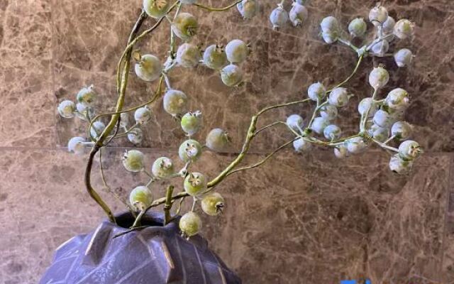 Jianguo Puyin Hotel (Qingdao Wusi Square Qingdao University Branch)